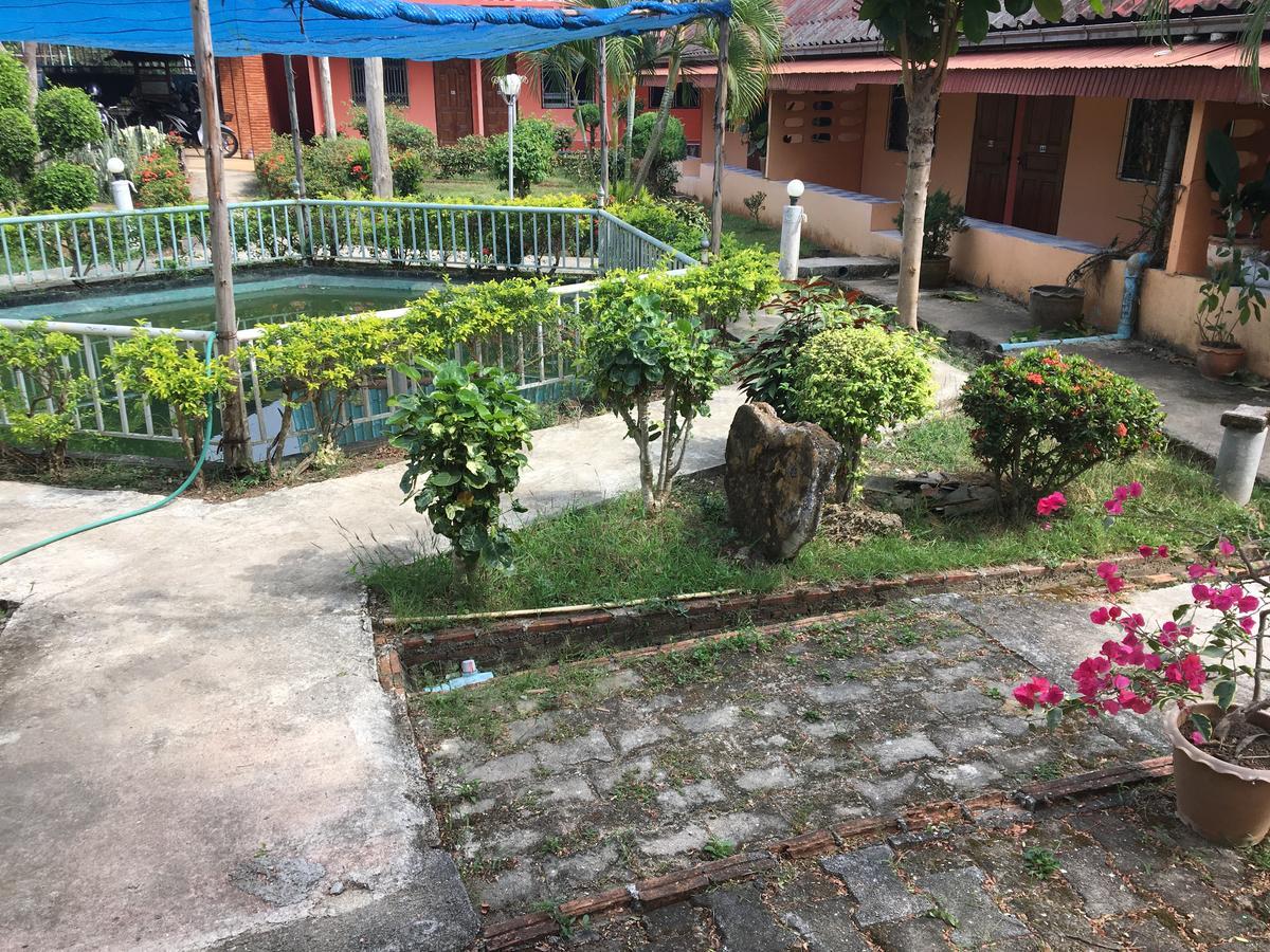 Sunshine Guesthouse Mae Sot Exteriér fotografie