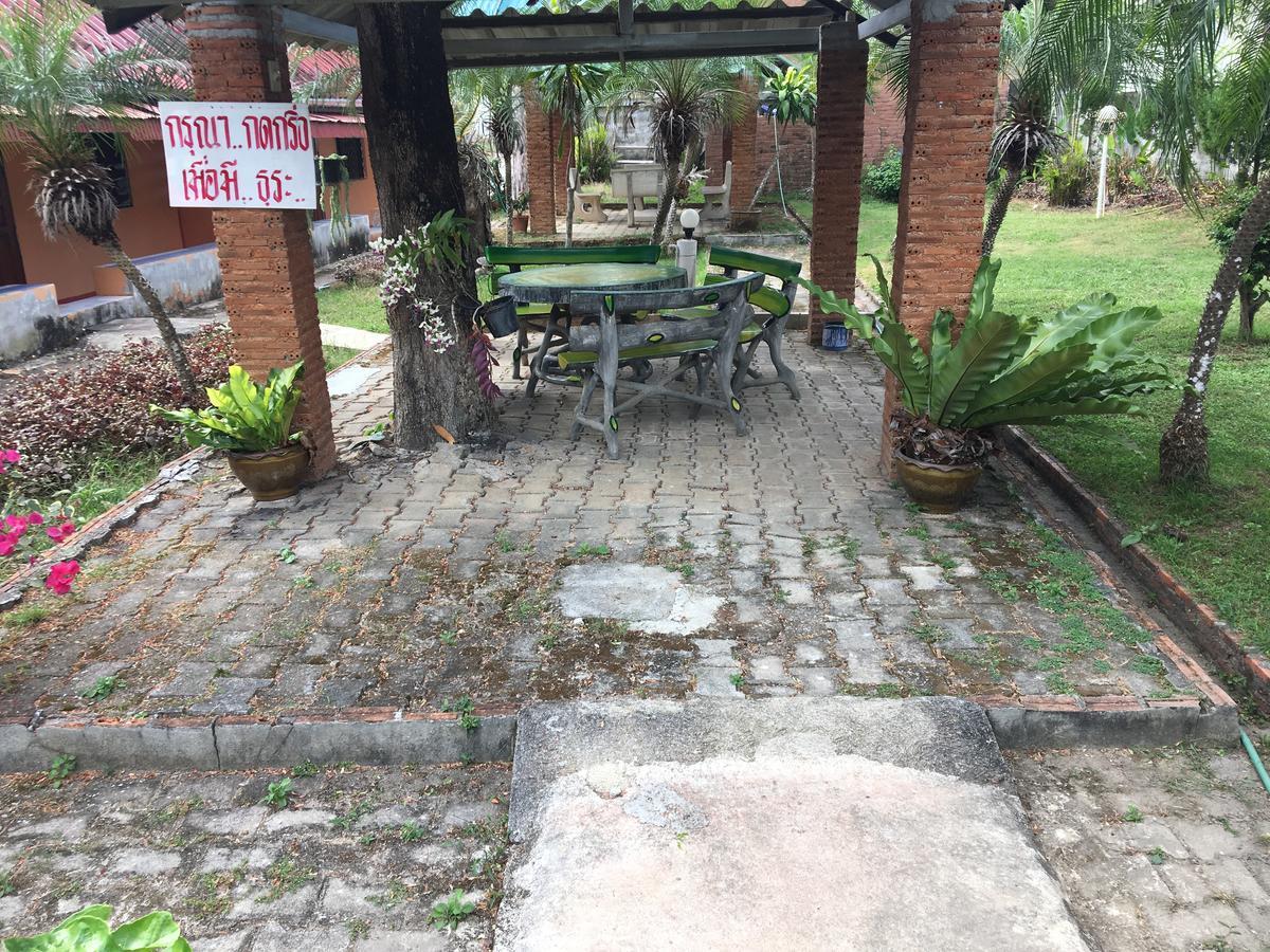 Sunshine Guesthouse Mae Sot Exteriér fotografie